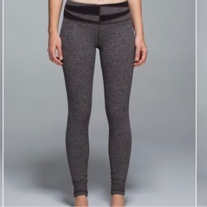 Wunder under LuLuLemon leggings